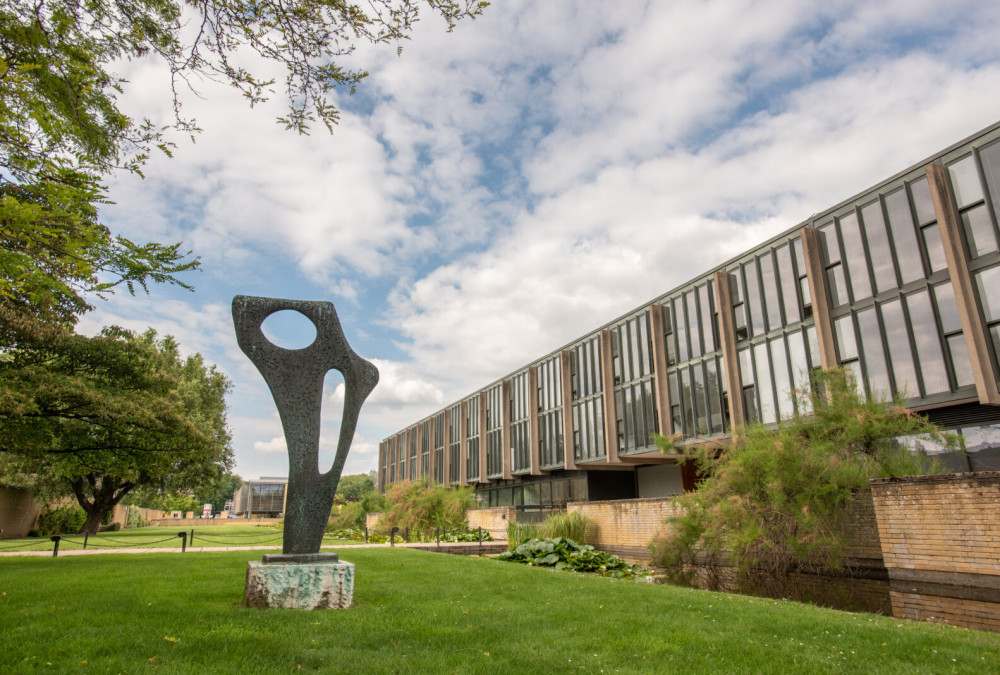 Protecting History: LowPro 15/05 Road Plate at St Catherine's College