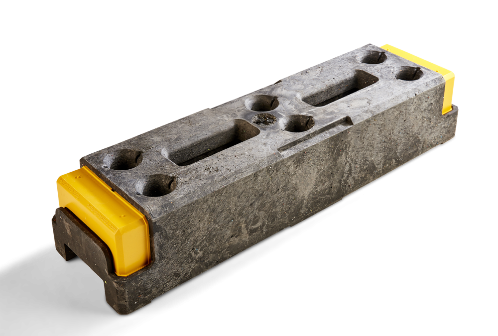 Benefits of fence feet and bases