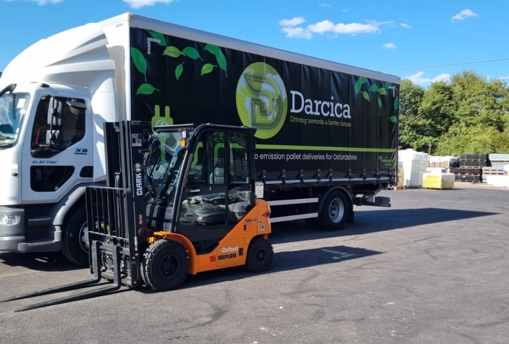 How Oxford Plastics & Darcica Logistics Built a Greener Supply Chain